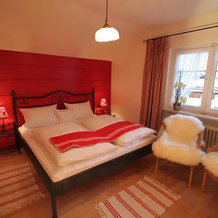 Gaestehaus Alpin アパート オーベルストドルフ