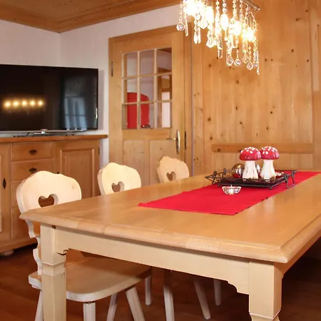 Apartment Gaestehaus Alpin *