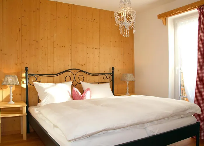 Gaestehaus Alpin Appartamento *