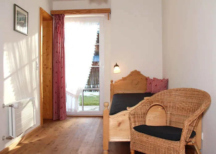 Gaestehaus Alpin Appartamento *